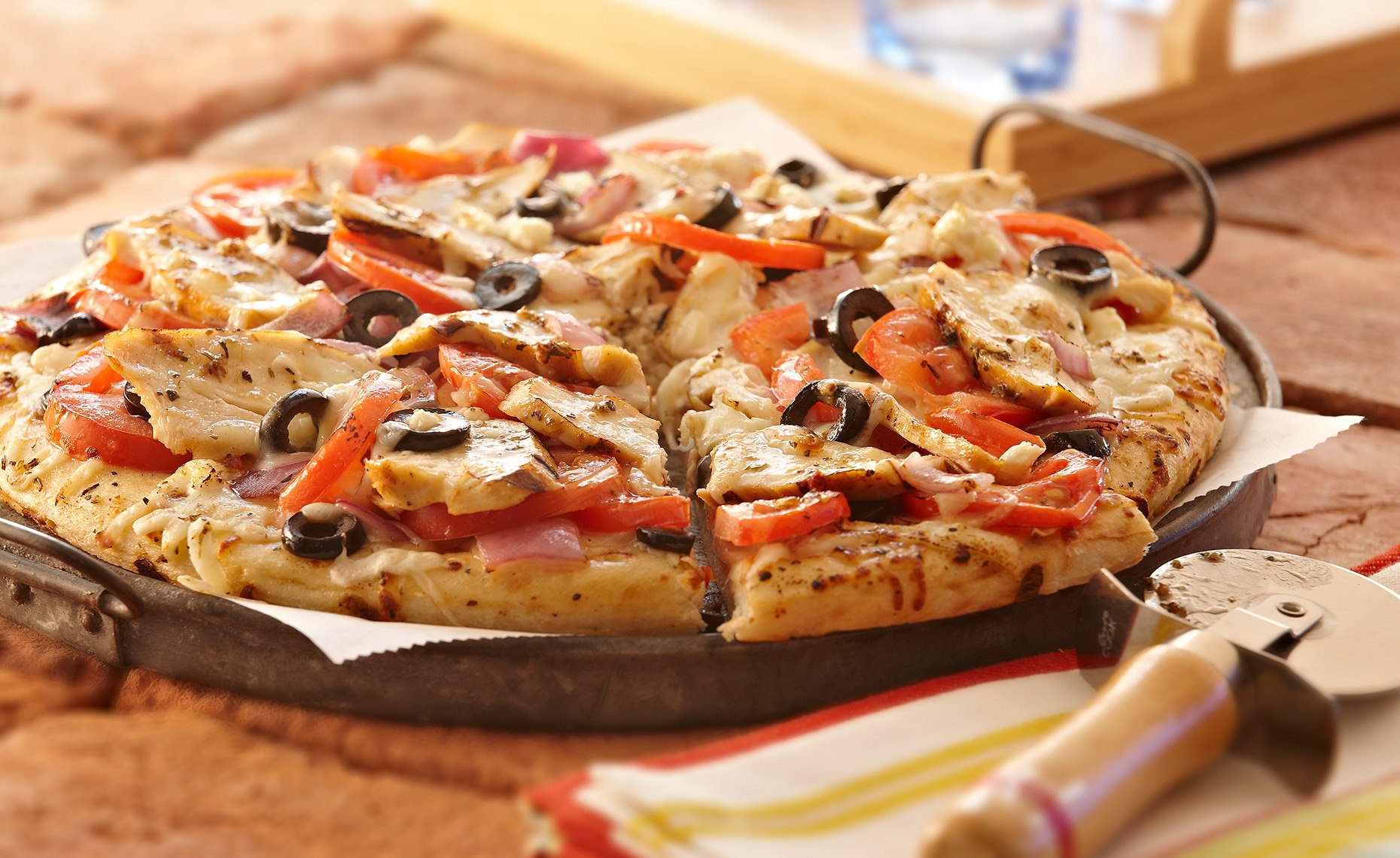 одна пицца с половиной кукурузы и половиной креветок вторая пицца с половиной соуса половиной сыра фото 113