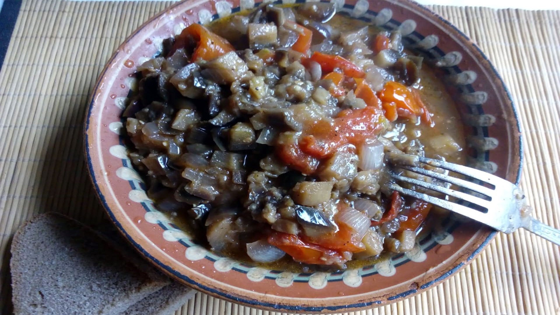 Икра из баклажанов рецепт на сковороде рецепт с фото пошагово