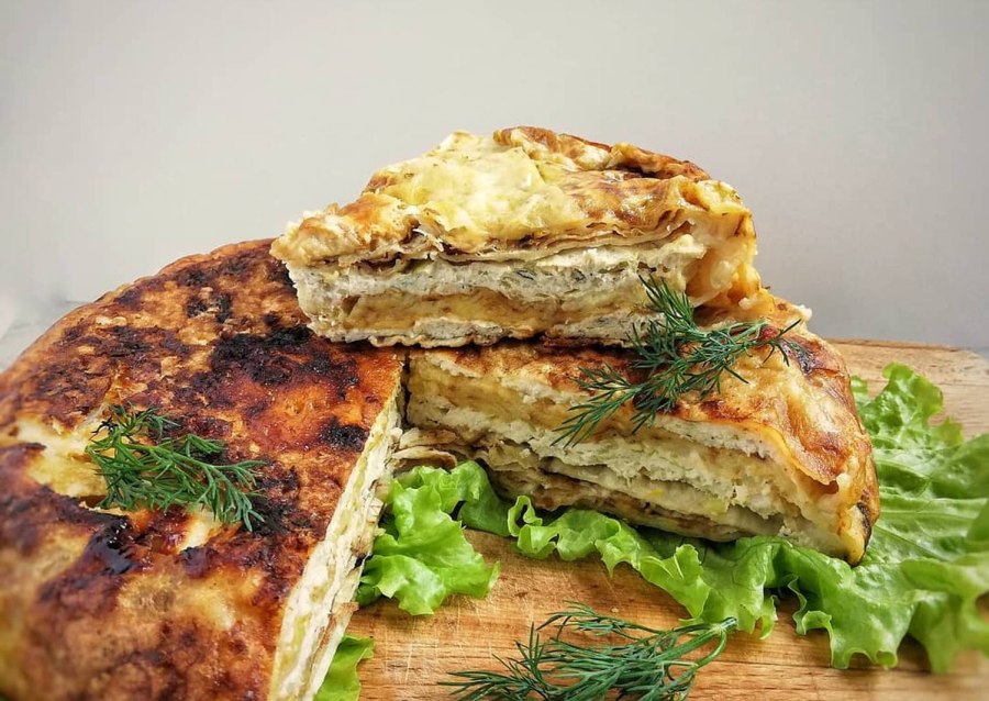 Блинный пирог курник