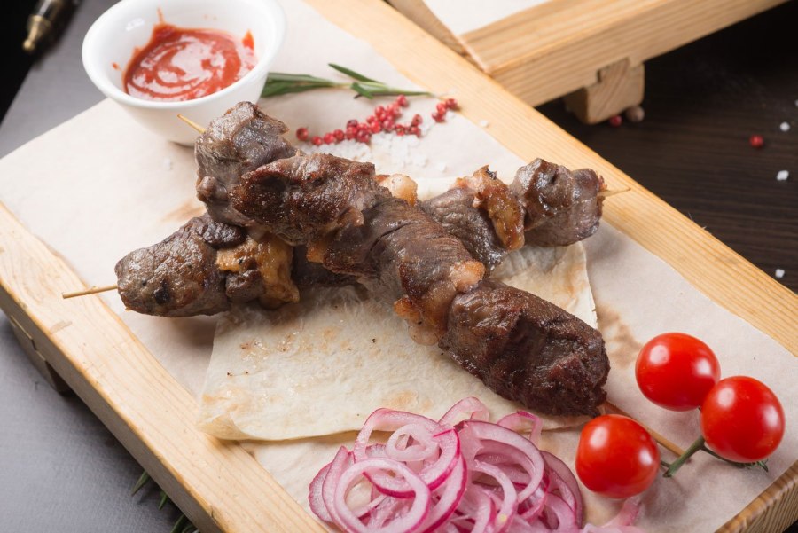 Шашлык из баранины с курдюком