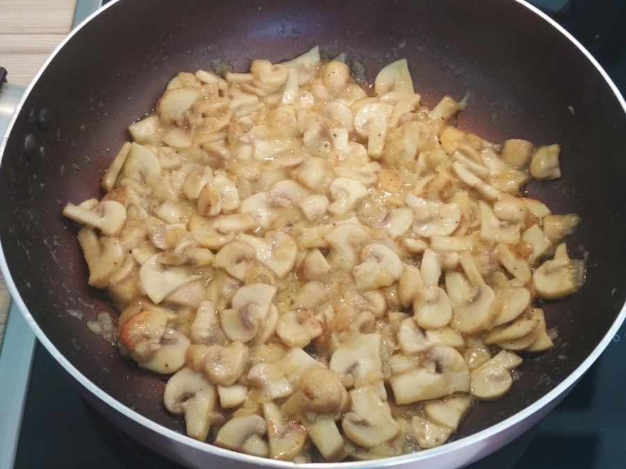Соус томатный с грибами