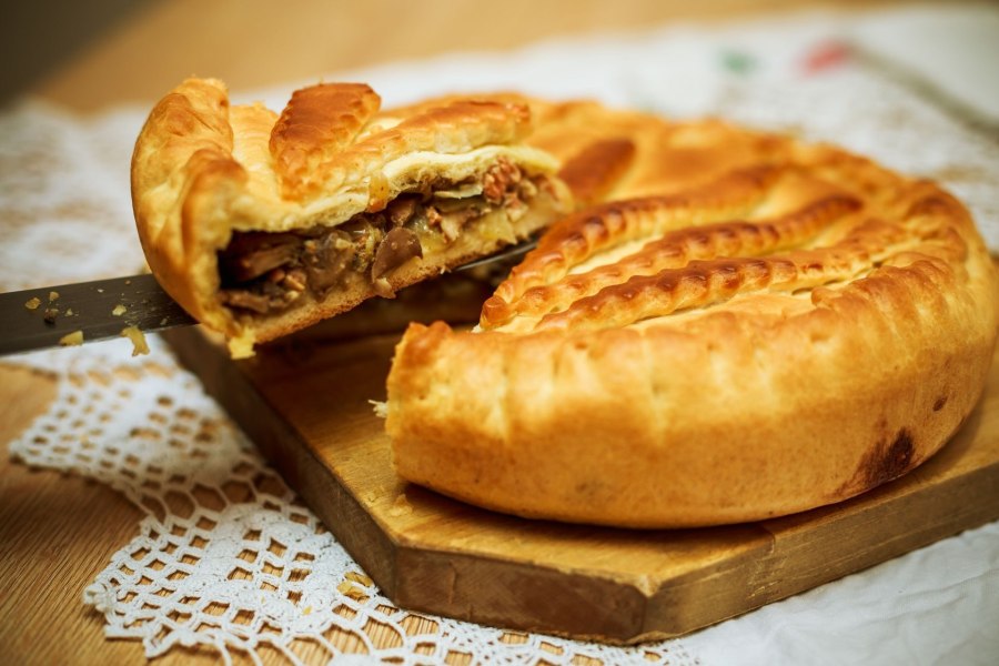 Французская кухня КИШ Лорен