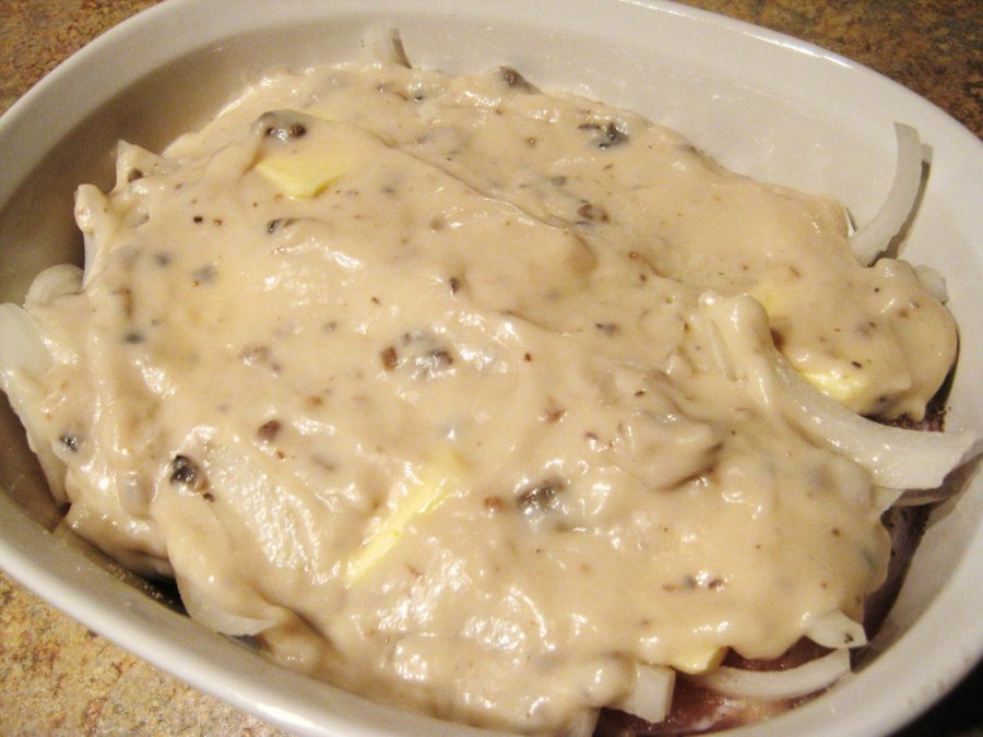 Подлива из куриной грудки со сливками