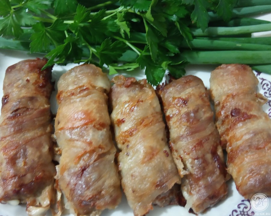 Рулеты с беконом
