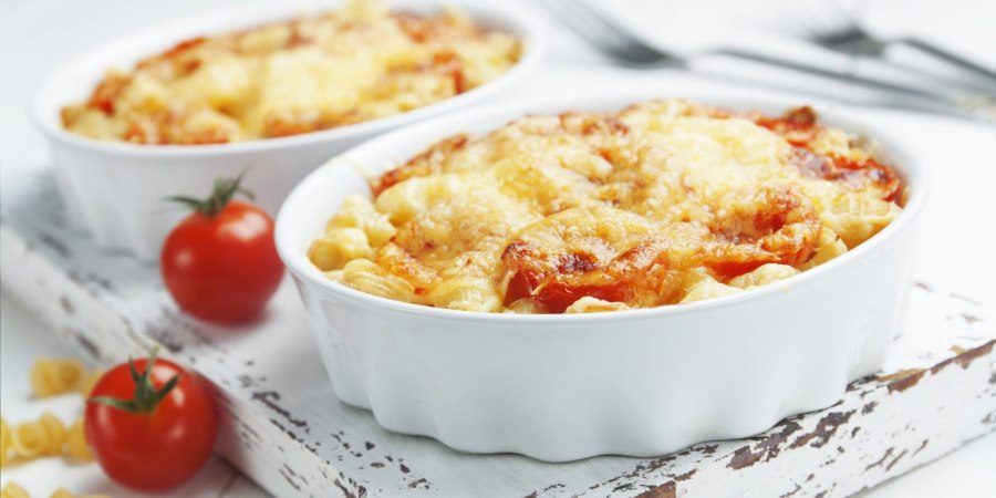 Картофельная запеканка с помидорами