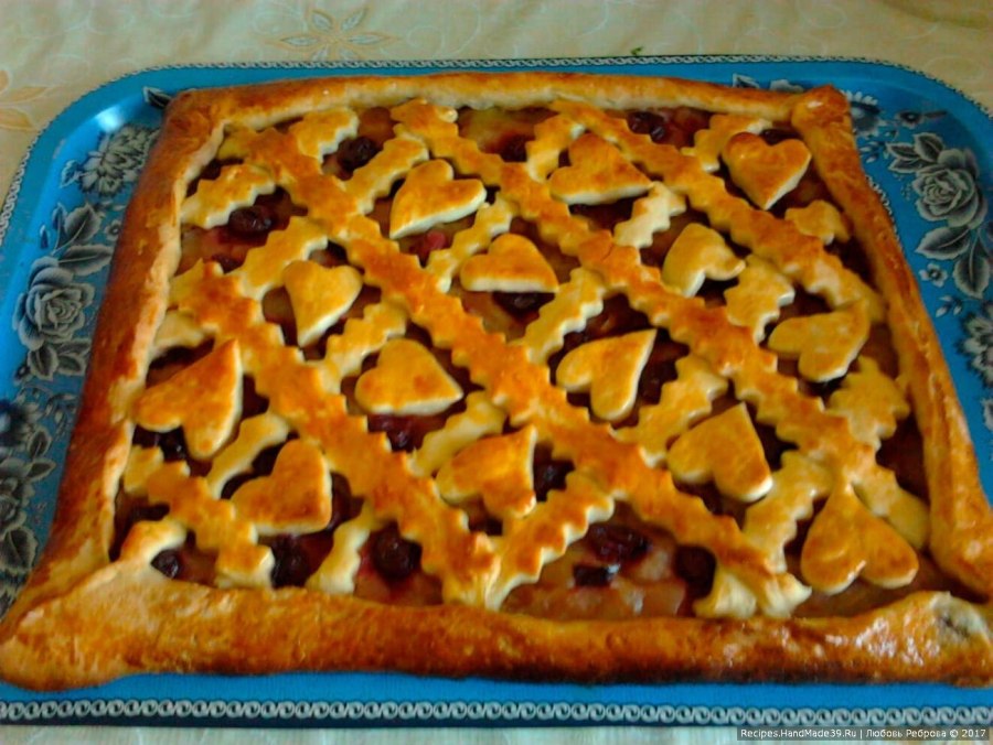 Пирог двухслойный с курагой