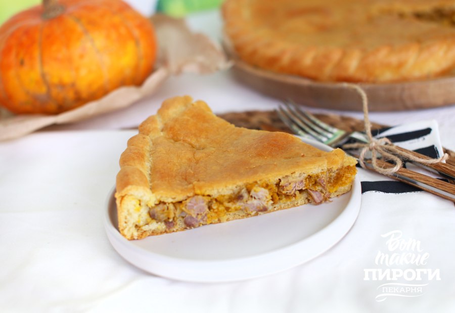 Пирог с картофелем и курицей в духовке из дрожжевого теста