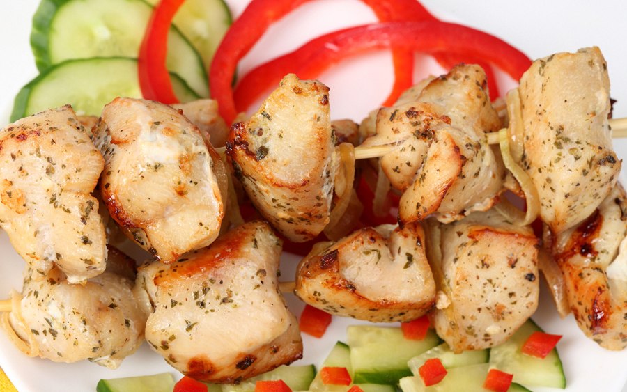 Готовый куриный шашлык