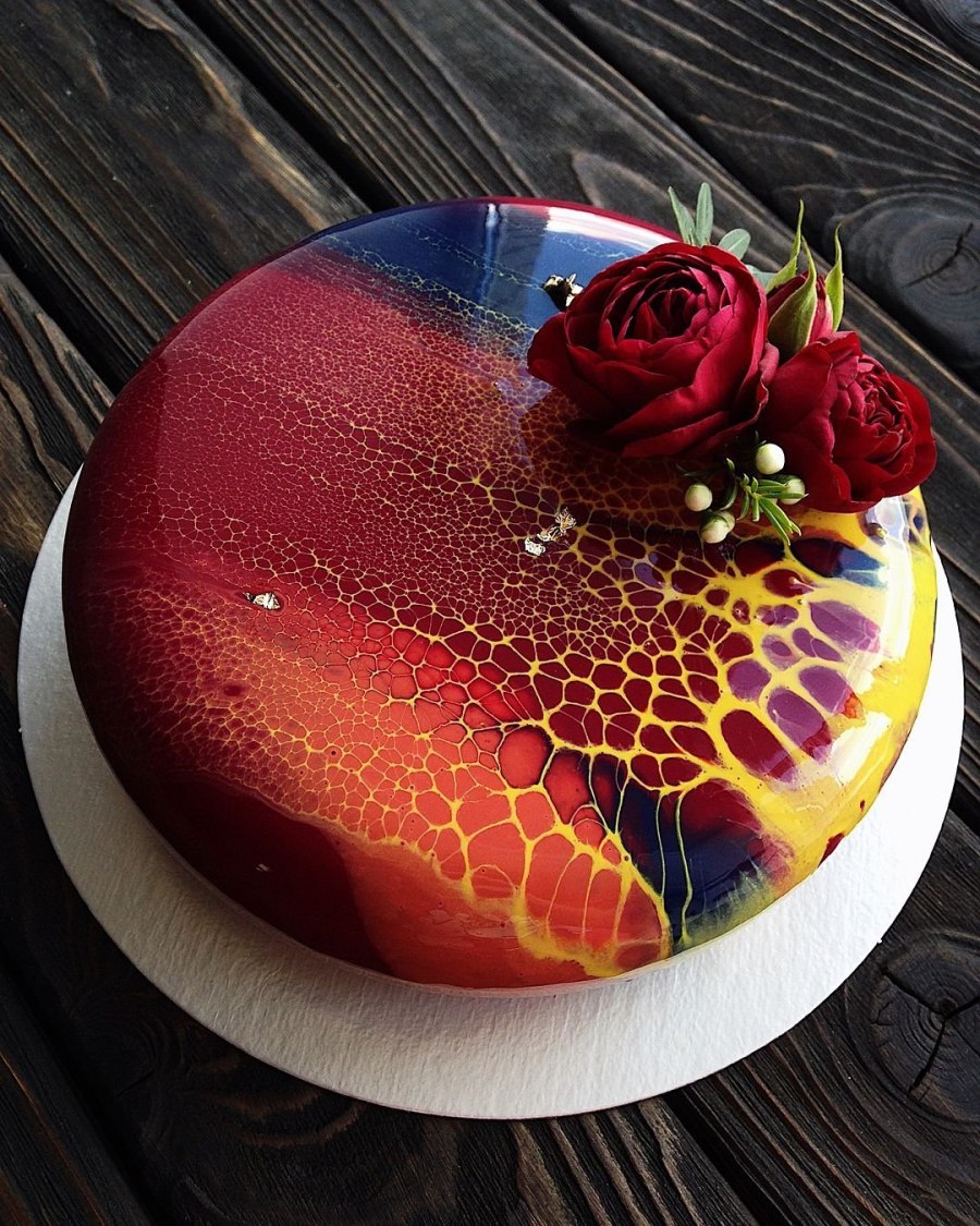 Муссовый торт с абрикосами