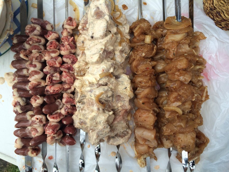 Шашлык в майонезе с луком