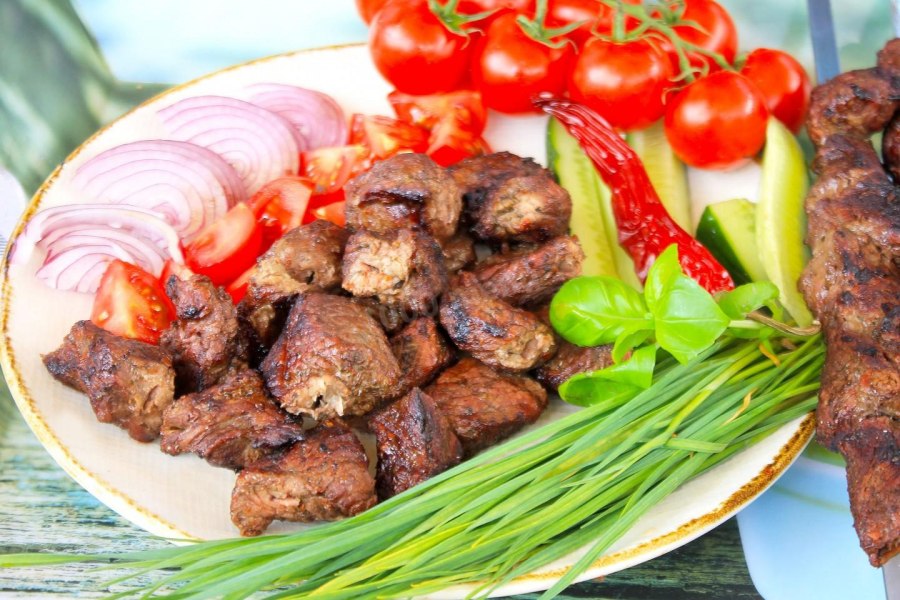 Шашлык из говядины мягкий и сочный рецепт на мангале