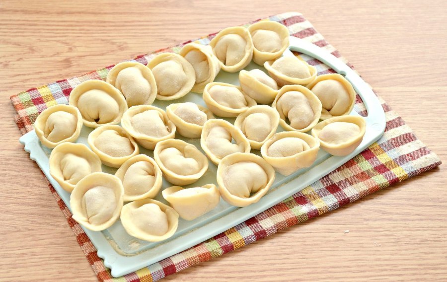 Пельмени со сметаной