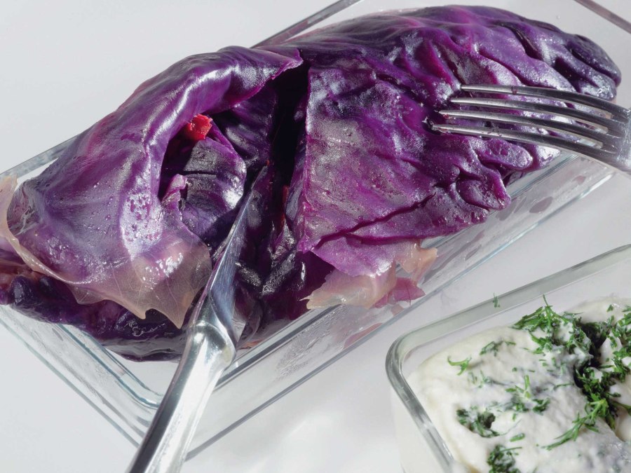 Голубцы с краснокочанной капустой