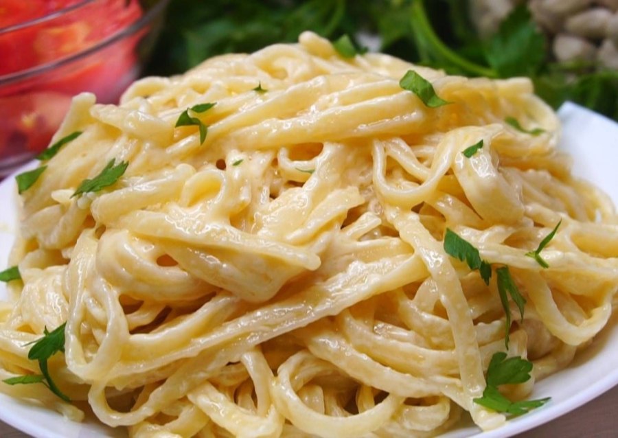 Макароны с пармезаном