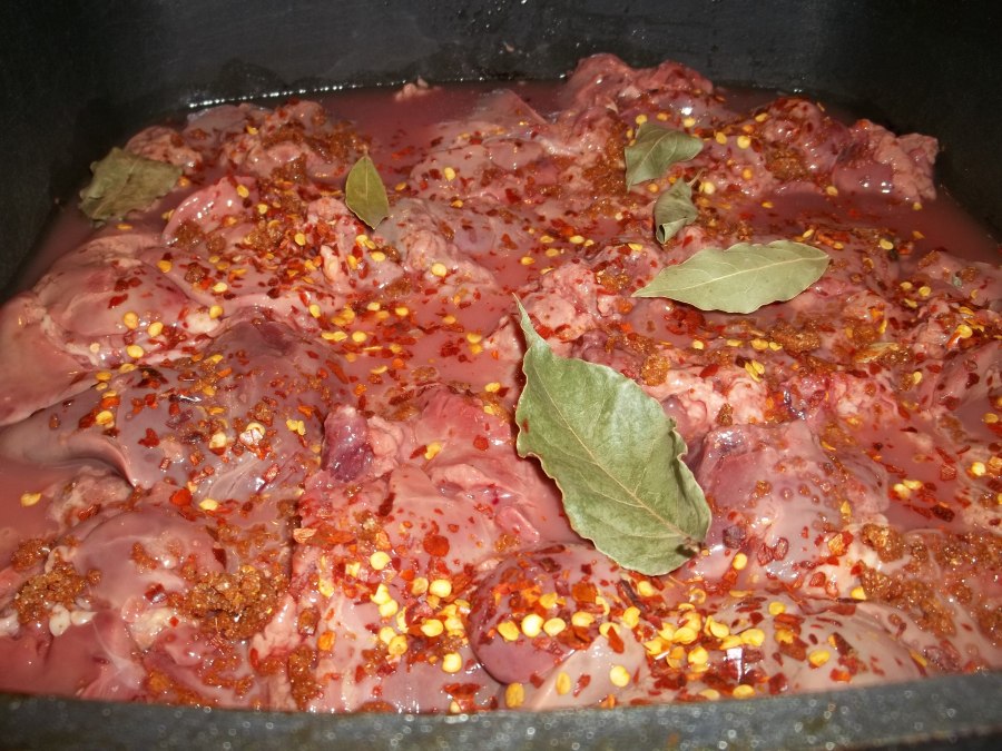 Куриная печень по грузинский