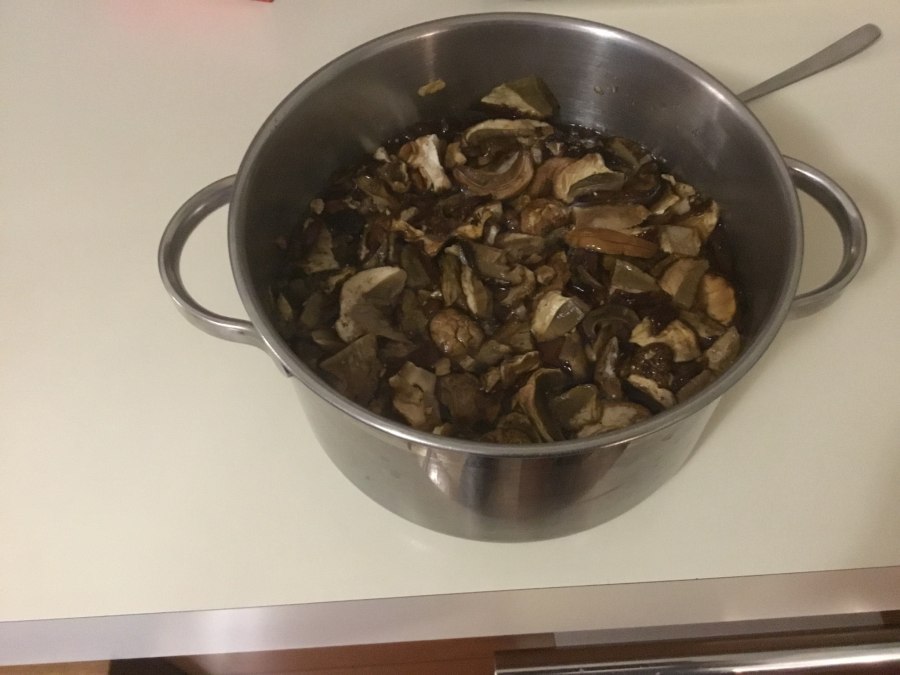 Грибной соус из сушеных грибов