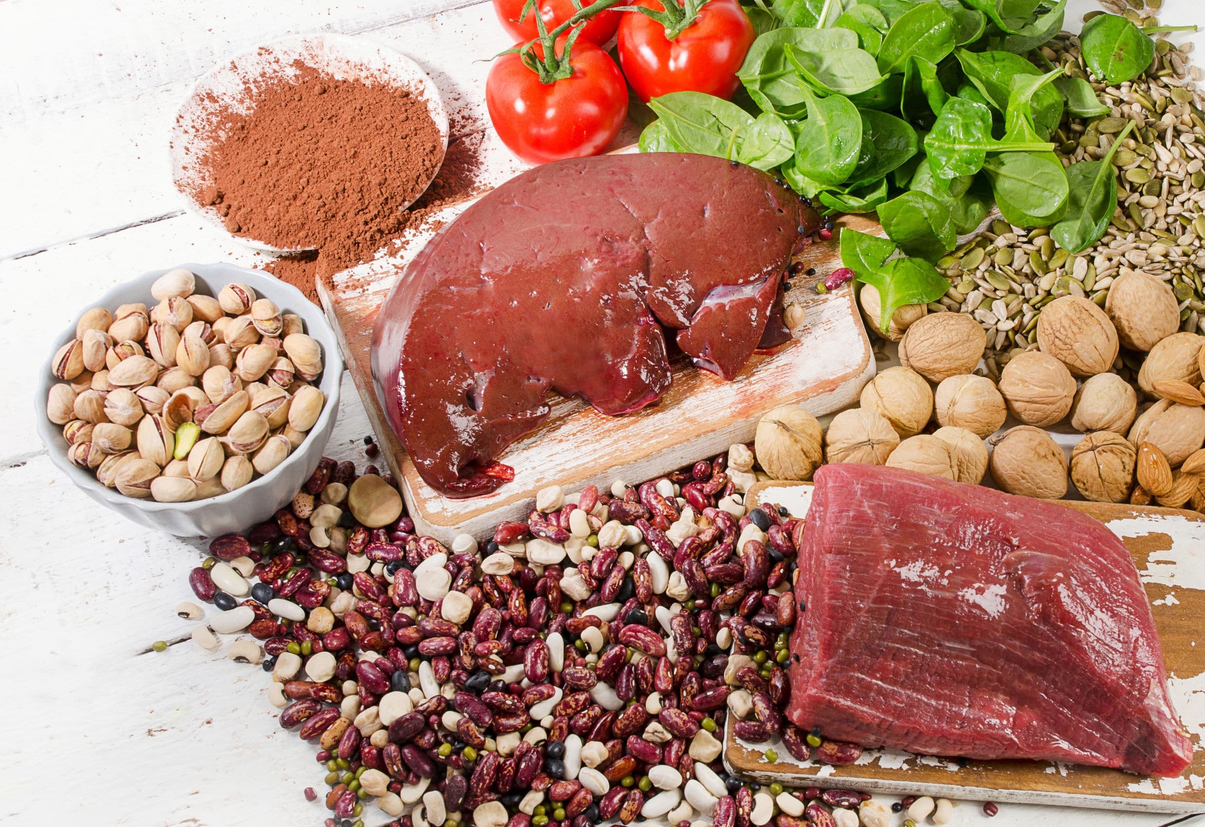 Что едят кроме мяса. Продукты питания повышающие гемоглобин. Продукты для повышения гемоглобина. Продукты при малокровии. Железо в продуктах.