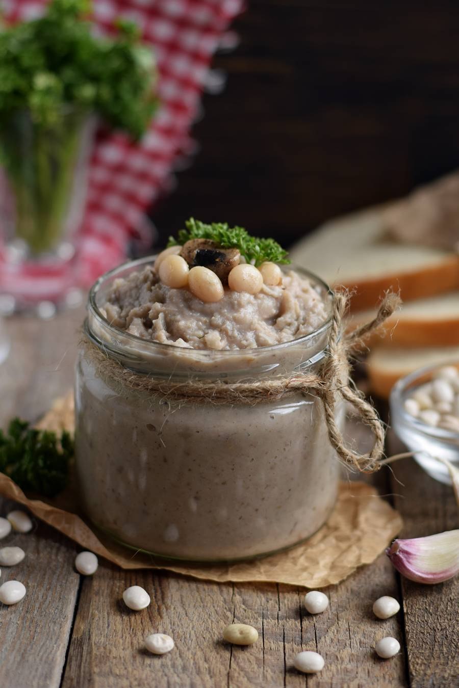 Паштет из фасоли