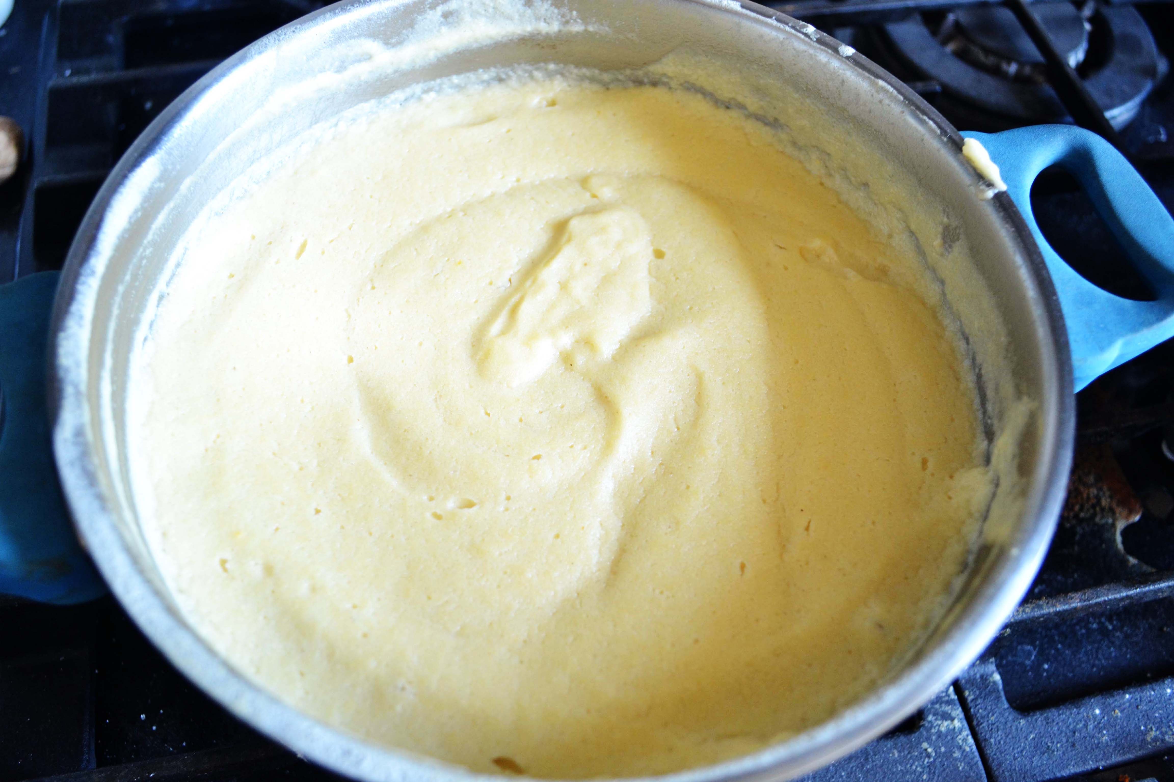 Заварной крем классический рецепт пошаговый фото. Заварной крем. Торт с заварным кремом. Заварной крем без яиц. Заварной крем классический для торта.