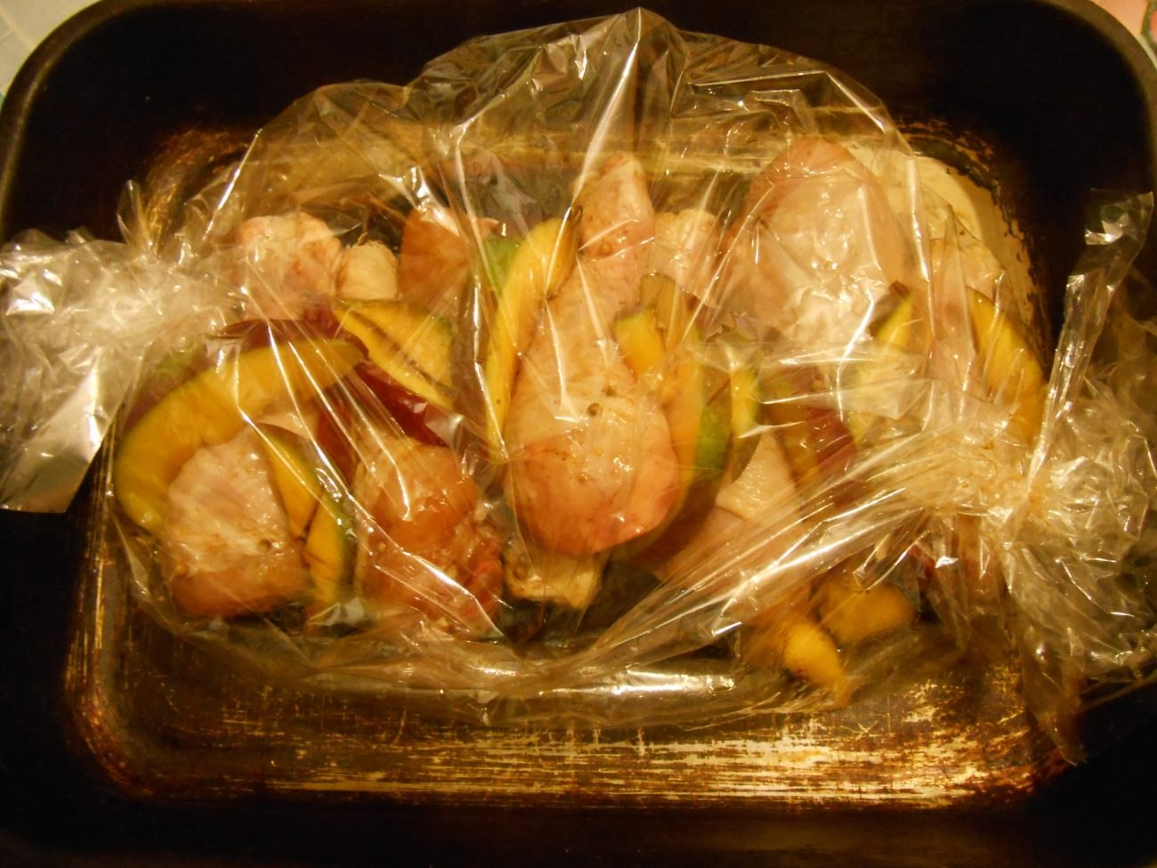 Овощи в рукаве для запекания с курицей