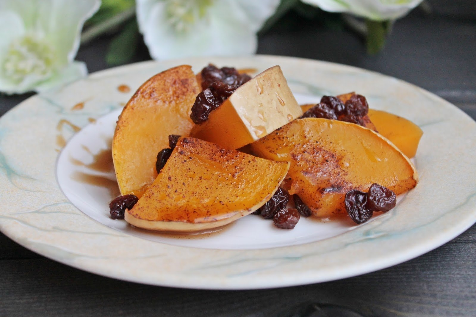 Тыква запеченная кусочками с медом