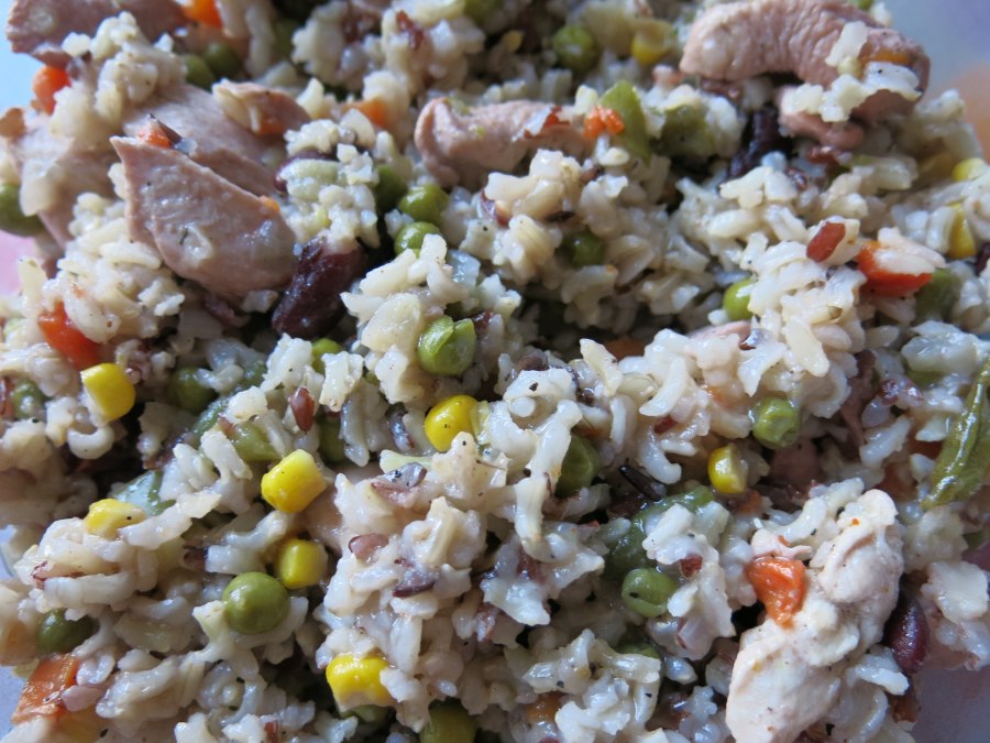 Куриная грудка запеченная с овощами