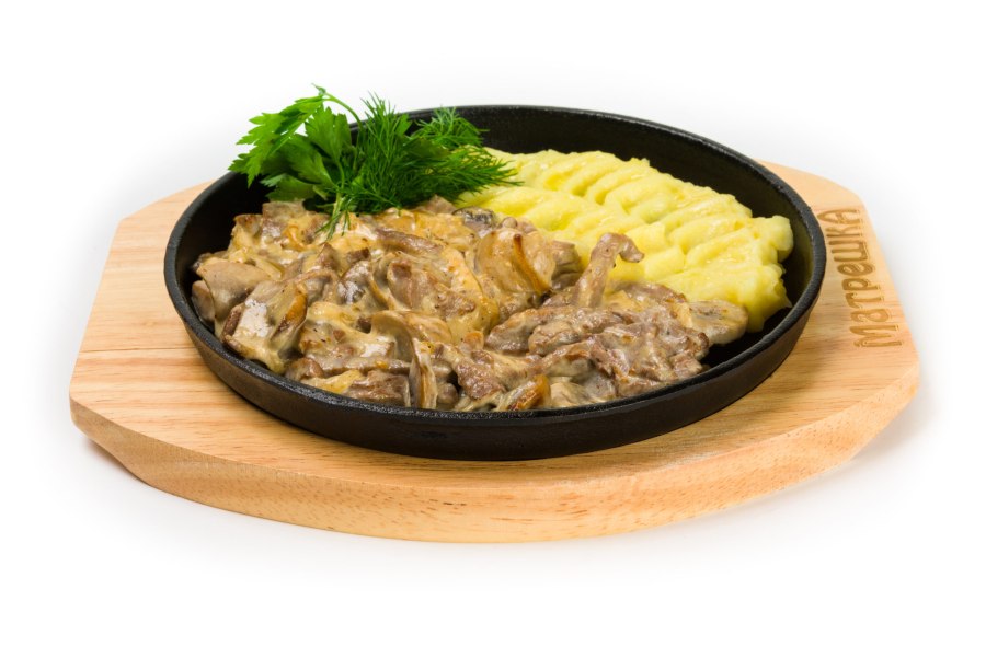 Beef Stroganoff рис