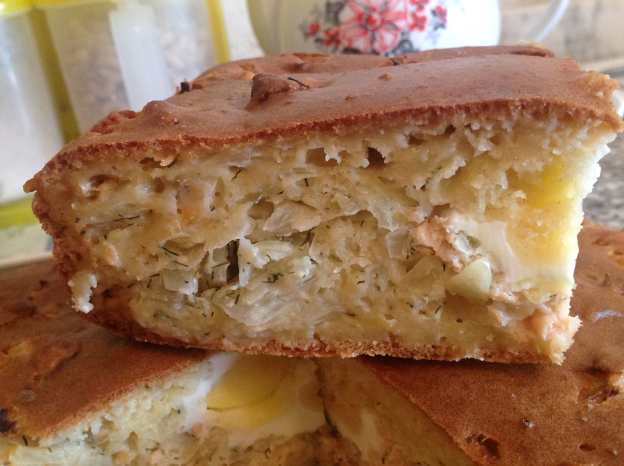 Пирог с картофелем и сайрой