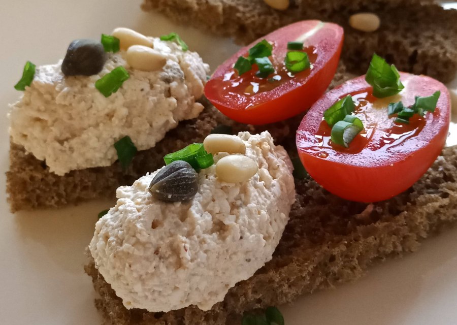 Бутерброды с Еврейской закуской