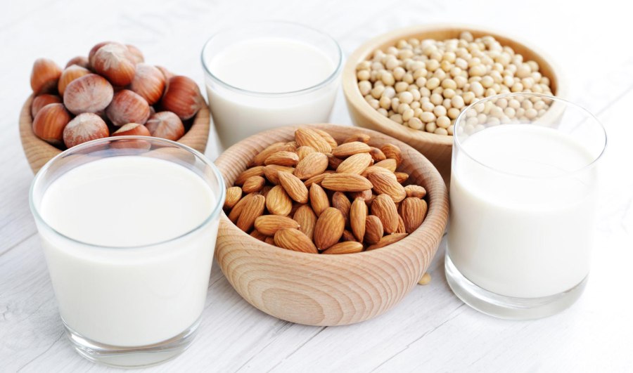 Молоко Almond Milk