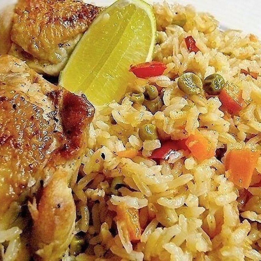 Курица гриль с рисом