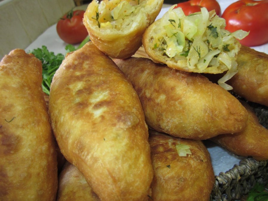 Пирожки с яйцом