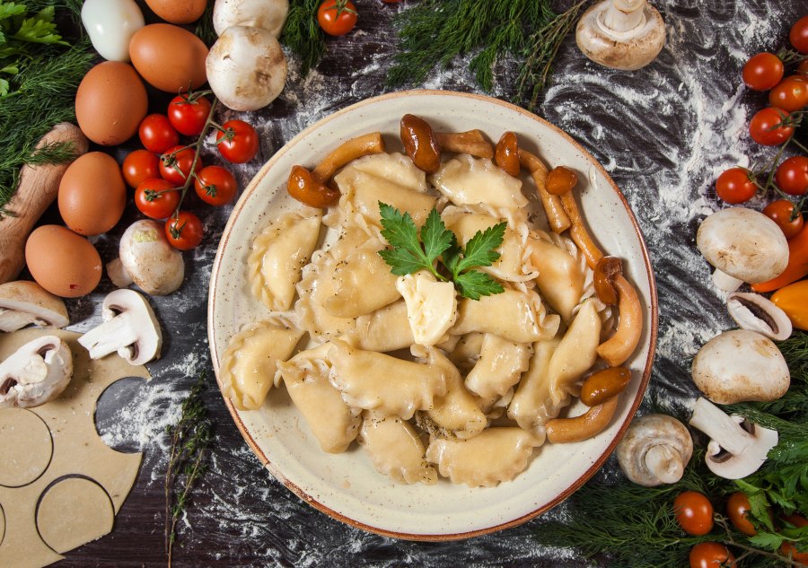 Вареники равиоли с картофелем и грибами