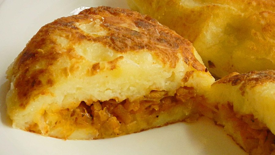 Зразы картофельные с капустой