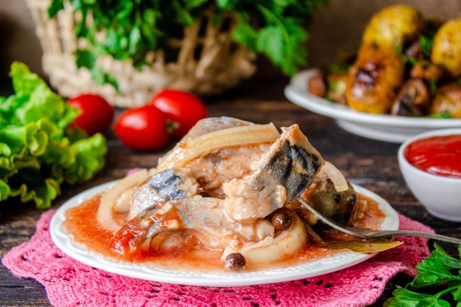 Рыба с кетчупом