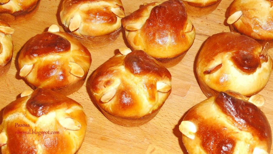 Чай с круассанами