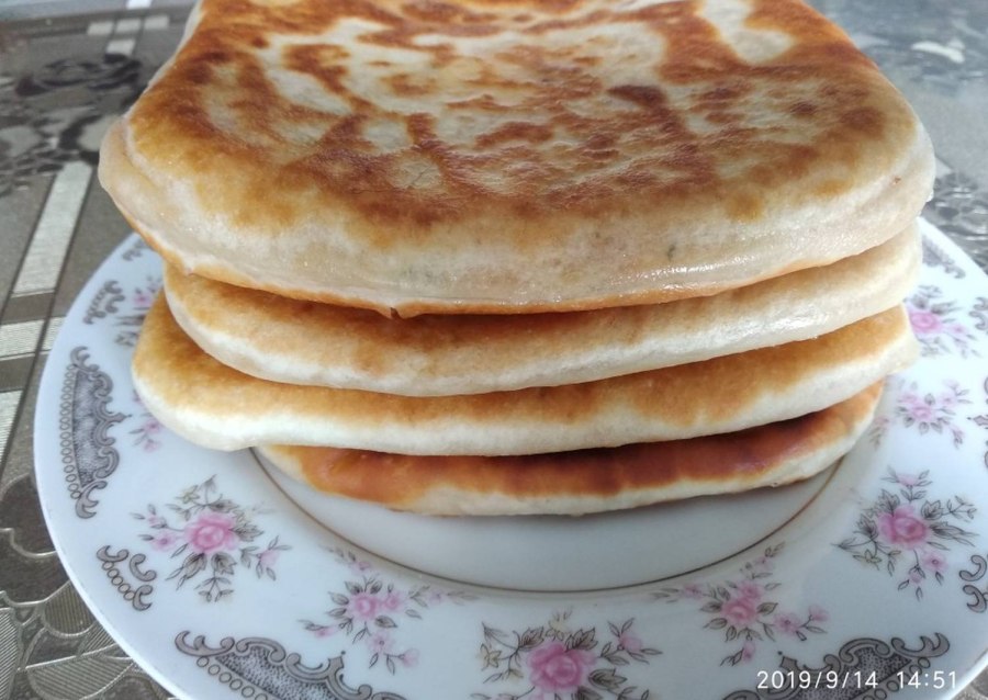 Лепёшки с картошкой на сковороде