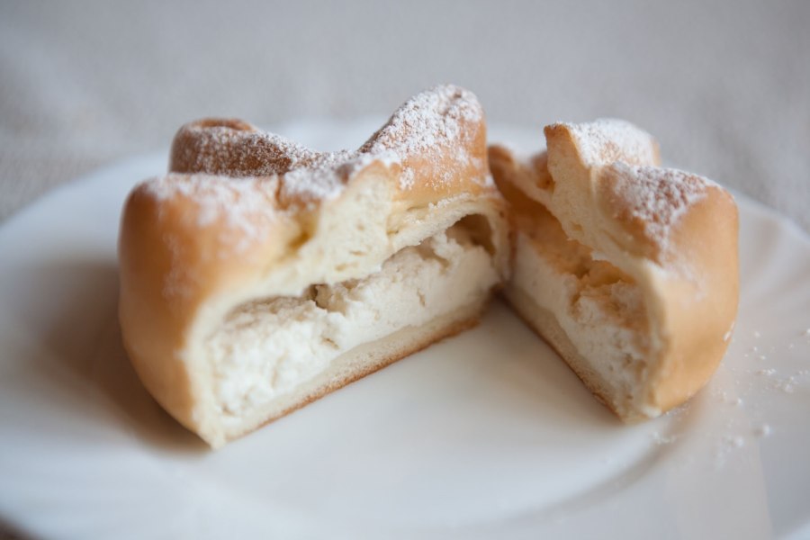 Выпечка с творожной массой