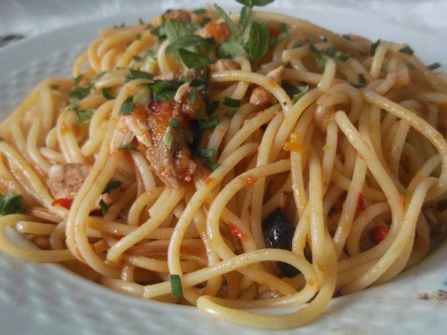 Спагетти с мясом и овощами