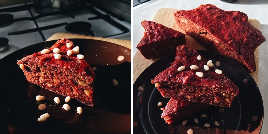 Пирог с клюквой и орехами