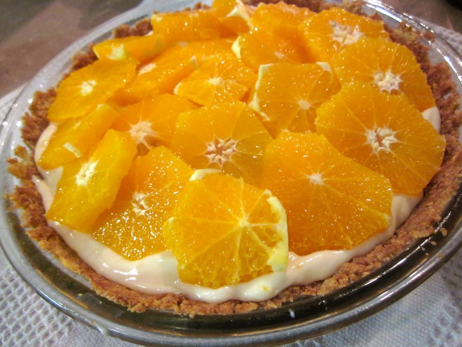 Пирог с начинкой из апельсинов