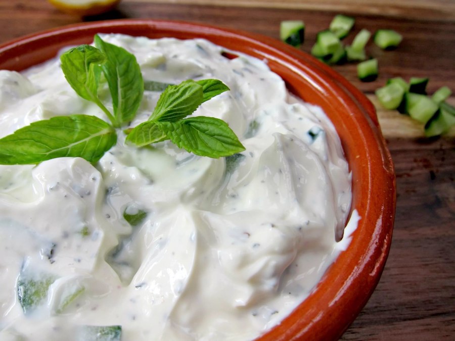 Цацики греческий соус