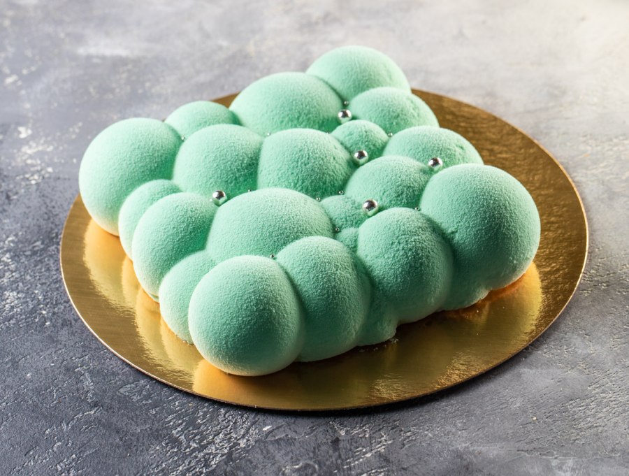 Муссовый торт с велюром