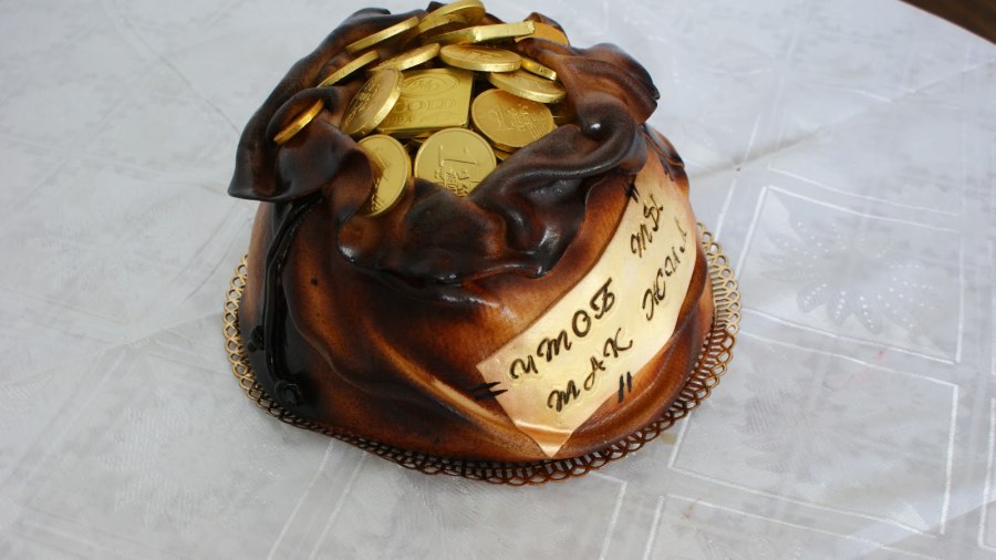 Торт с деньгами