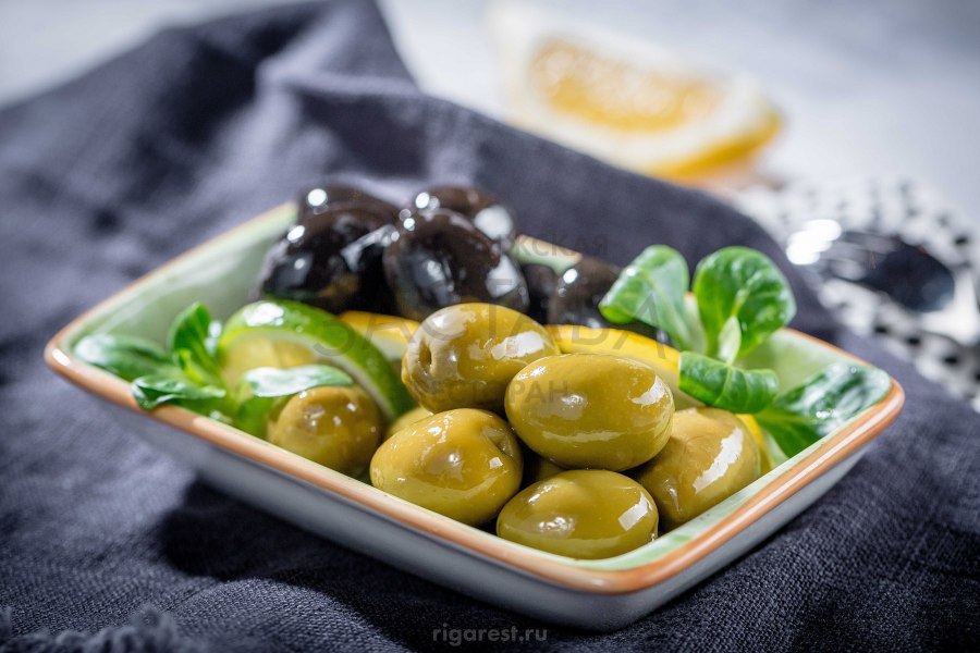 Оливки и маслины