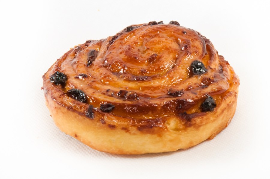 Булочки с изюмом
