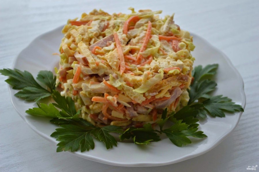 Салат Анастасия с корейской морковкой и пекинской