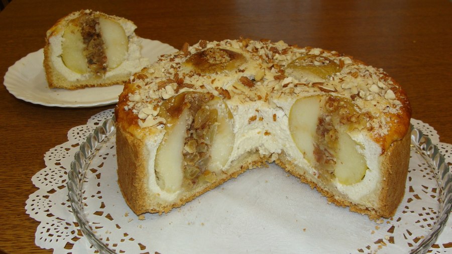 Заливной пирог с яблоками