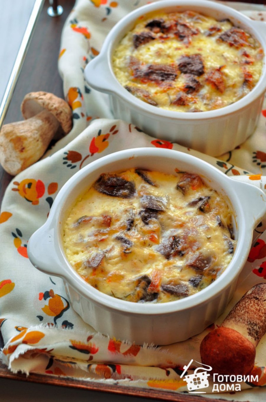 Жульен с курицей и грибами