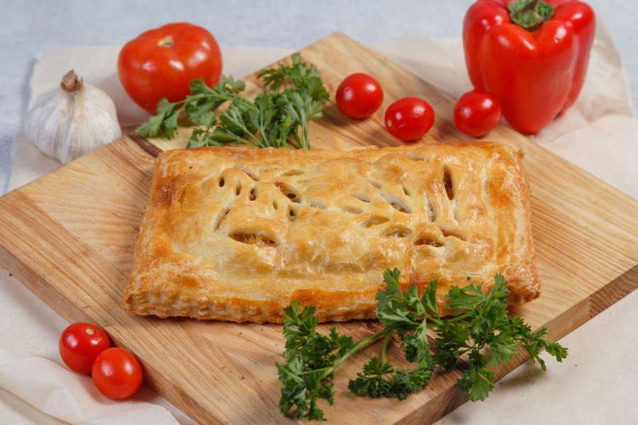 Пирог с мясной начинкой